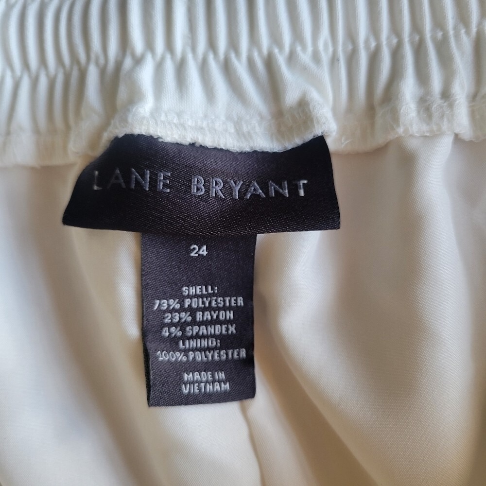 Lane Bryant Perfect Drape Pull-On Relaxed Ankle White Tan Pants Plus Size 24 NWT - Picture 7 of 10